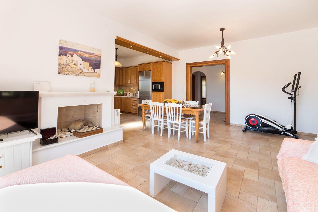 Villa San Dimitrio House On The Beach Логарас Екстер'єр фото