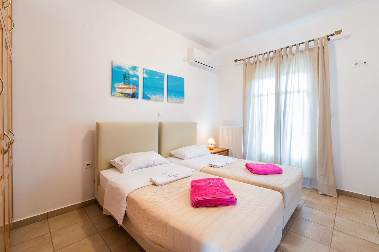 Villa San Dimitrio House On The Beach Логарас Екстер'єр фото
