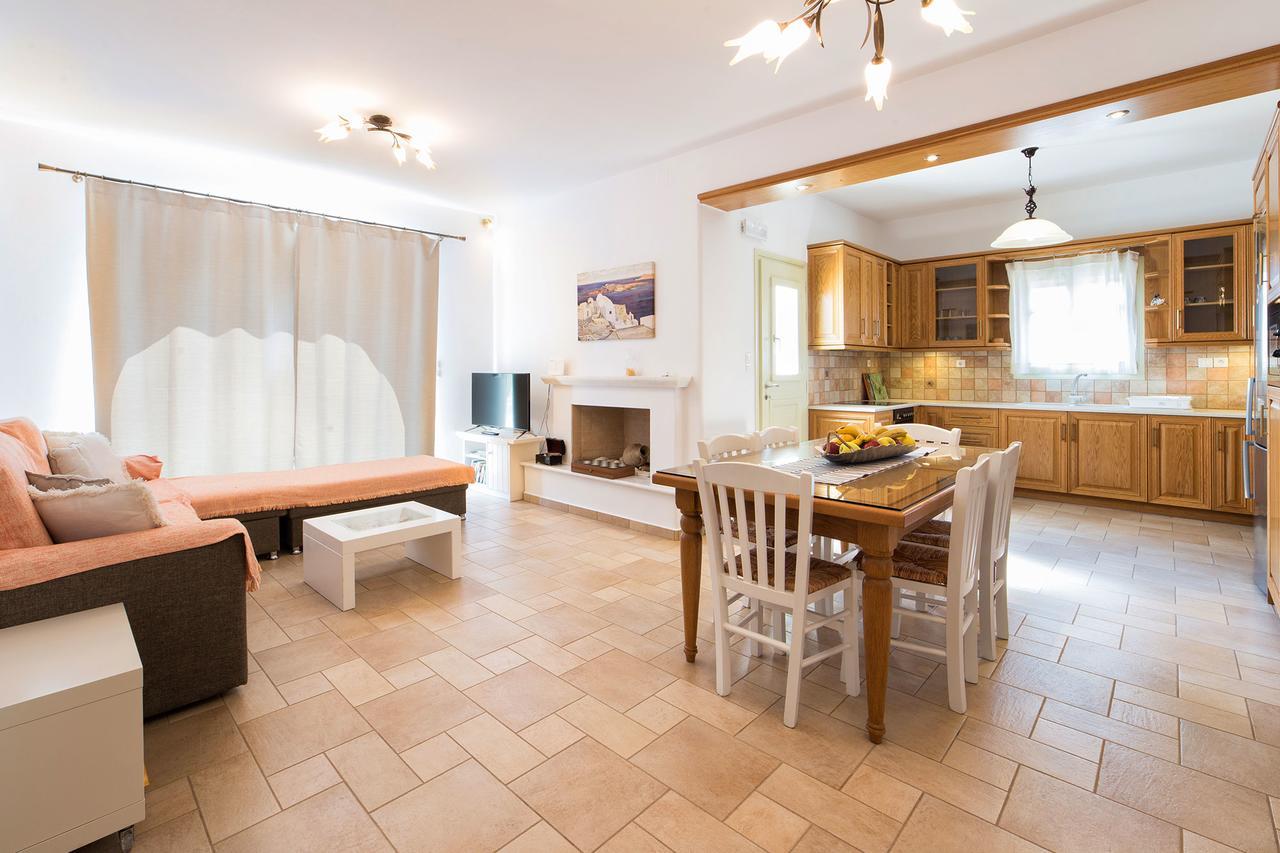 Villa San Dimitrio House On The Beach Логарас Екстер'єр фото
