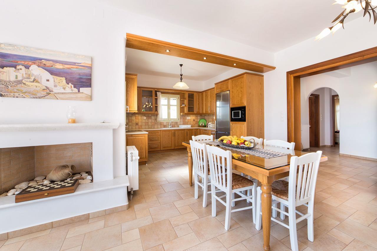 Villa San Dimitrio House On The Beach Логарас Екстер'єр фото